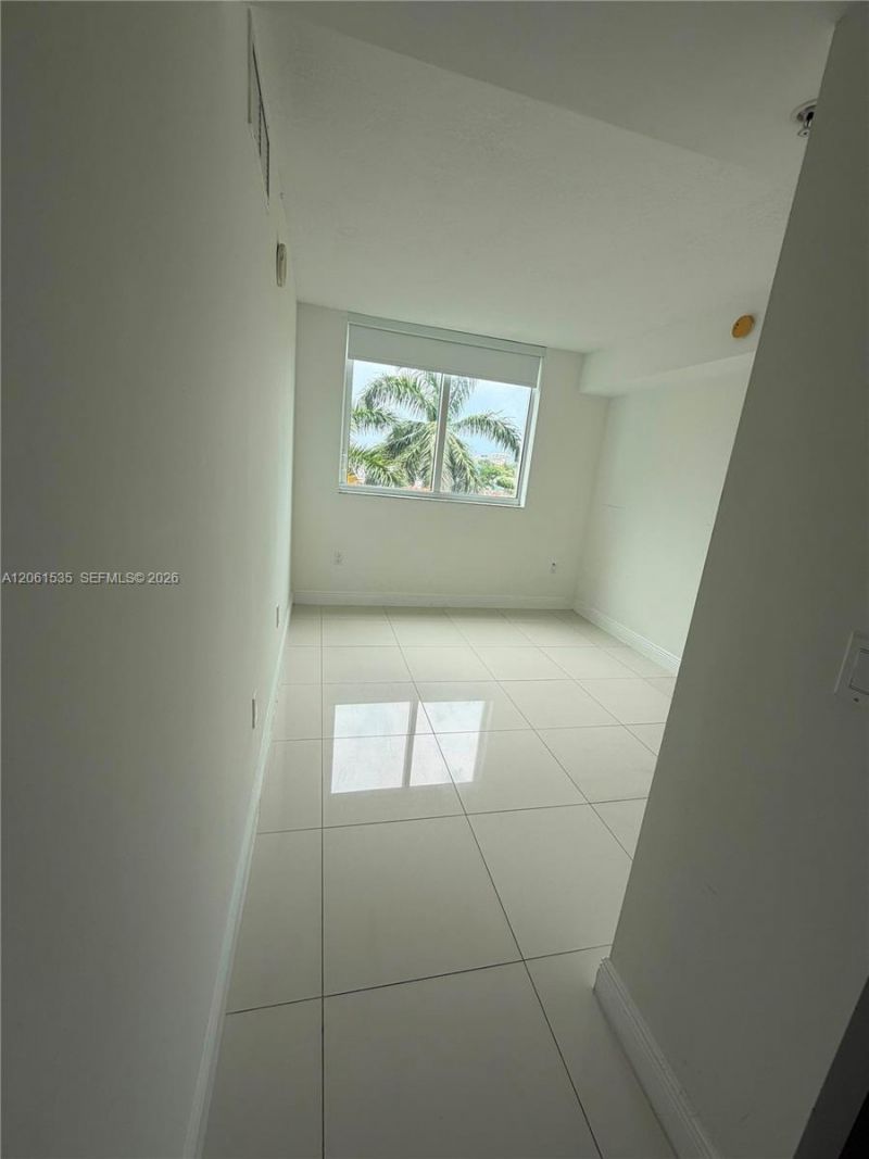 1861 NW S River Dr, Unit 212, Miami, FL 33125 Photo