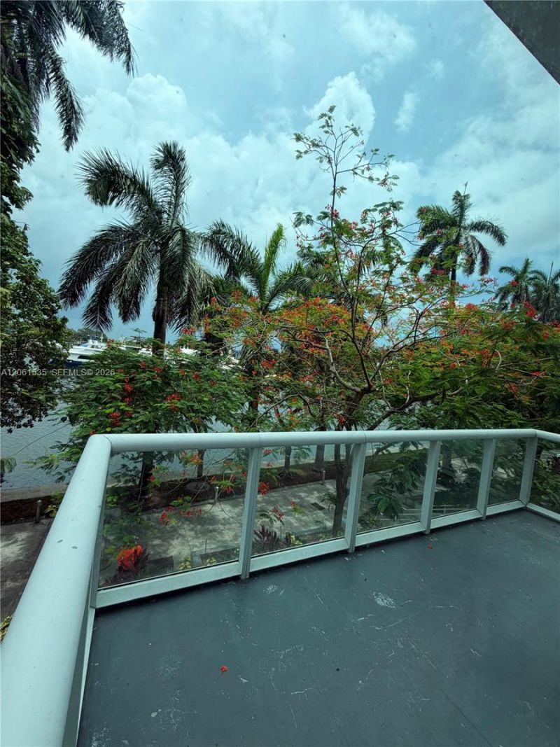 1861 NW S River Dr, Unit 212, Miami, FL 33125 Photo