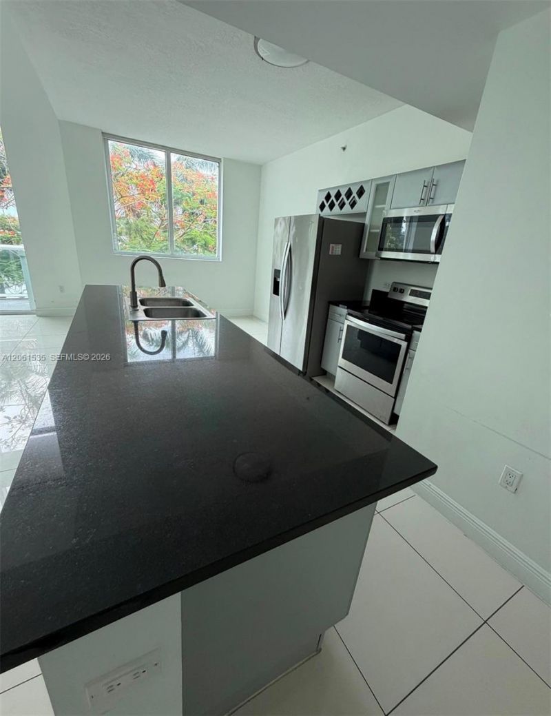 1861 NW S River Dr, Unit 212, Miami, FL 33125 Photo