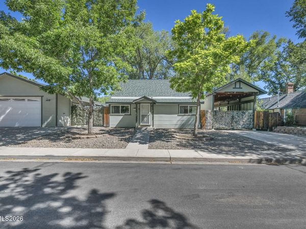 614 W 3rd Street, Carson City, NV 89703