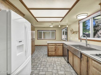 614 W 3rd Street, Carson City, NV 89703 Photo