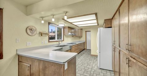 614 W 3rd Street, Carson City, NV 89703 Photo