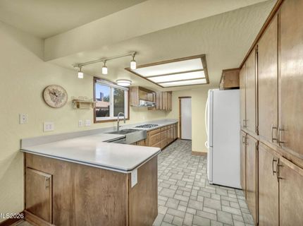 614 W 3rd Street, Carson City, NV 89703 Photo