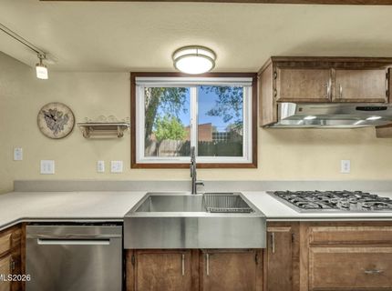 614 W 3rd Street, Carson City, NV 89703 Photo