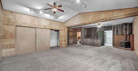 614 W 3rd Street, Carson City, NV 89703 Photo