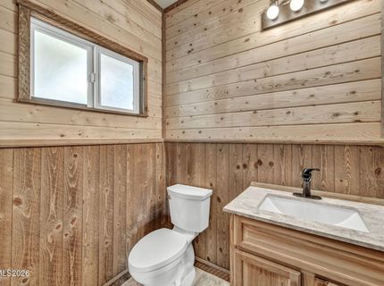 614 W 3rd Street, Carson City, NV 89703 Photo