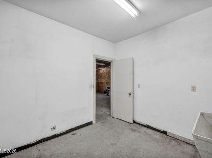 614 W 3rd Street, Carson City, NV 89703 Photo