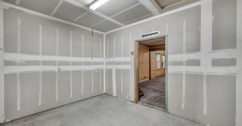 614 W 3rd Street, Carson City, NV 89703 Photo