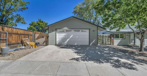 614 W 3rd Street, Carson City, NV 89703 Photo