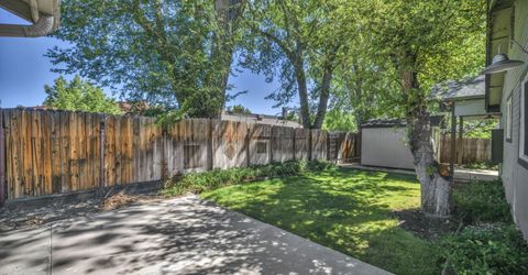 614 W 3rd Street, Carson City, NV 89703 Photo