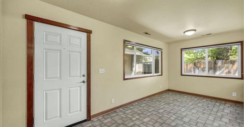 614 W 3rd Street, Carson City, NV 89703 Photo