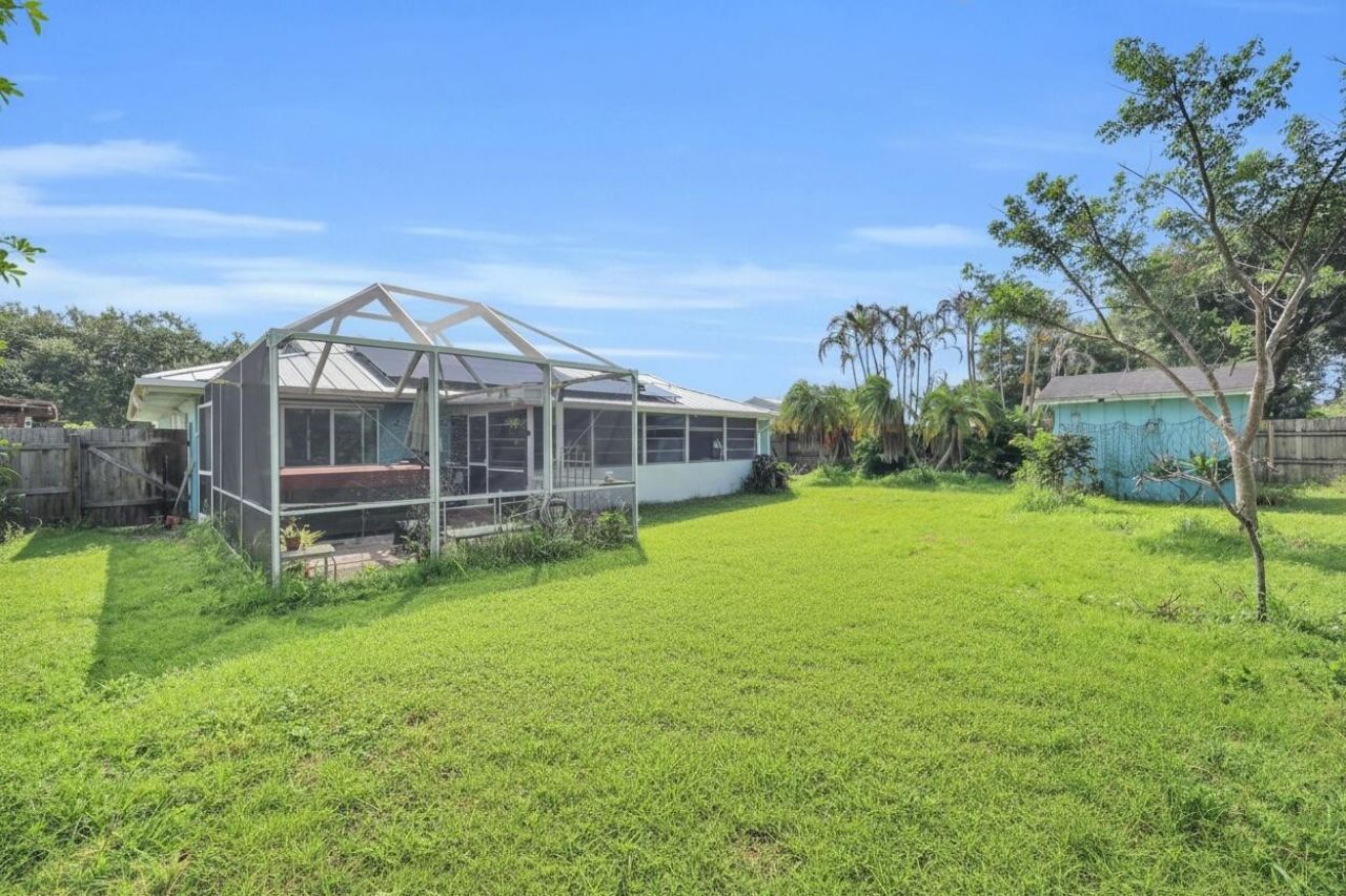 2060 SE Rainier Road, Port Saint Lucie, FL 34952 Photo