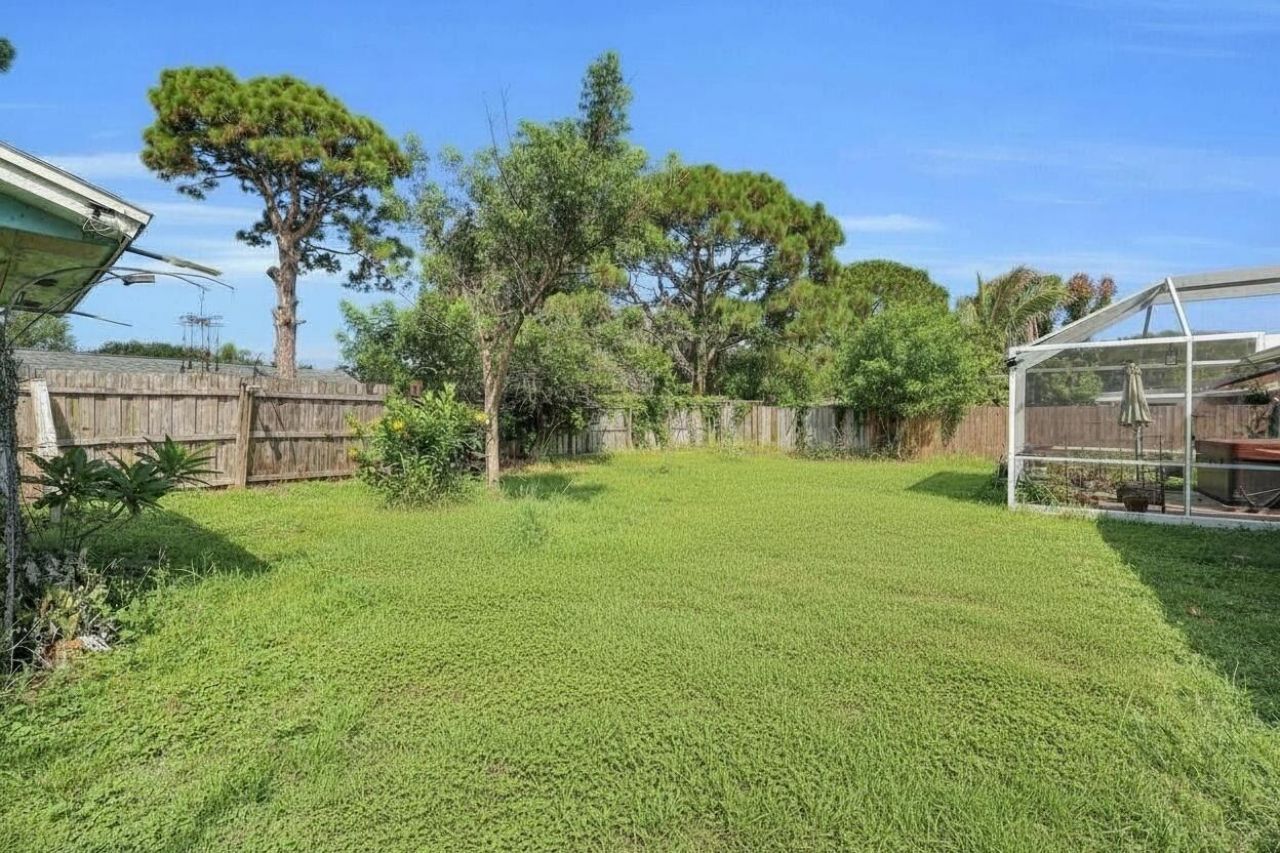 2060 SE Rainier Road, Port Saint Lucie, FL 34952 Photo