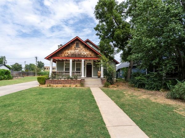513 S College Street, Siloam Springs, AR 72761