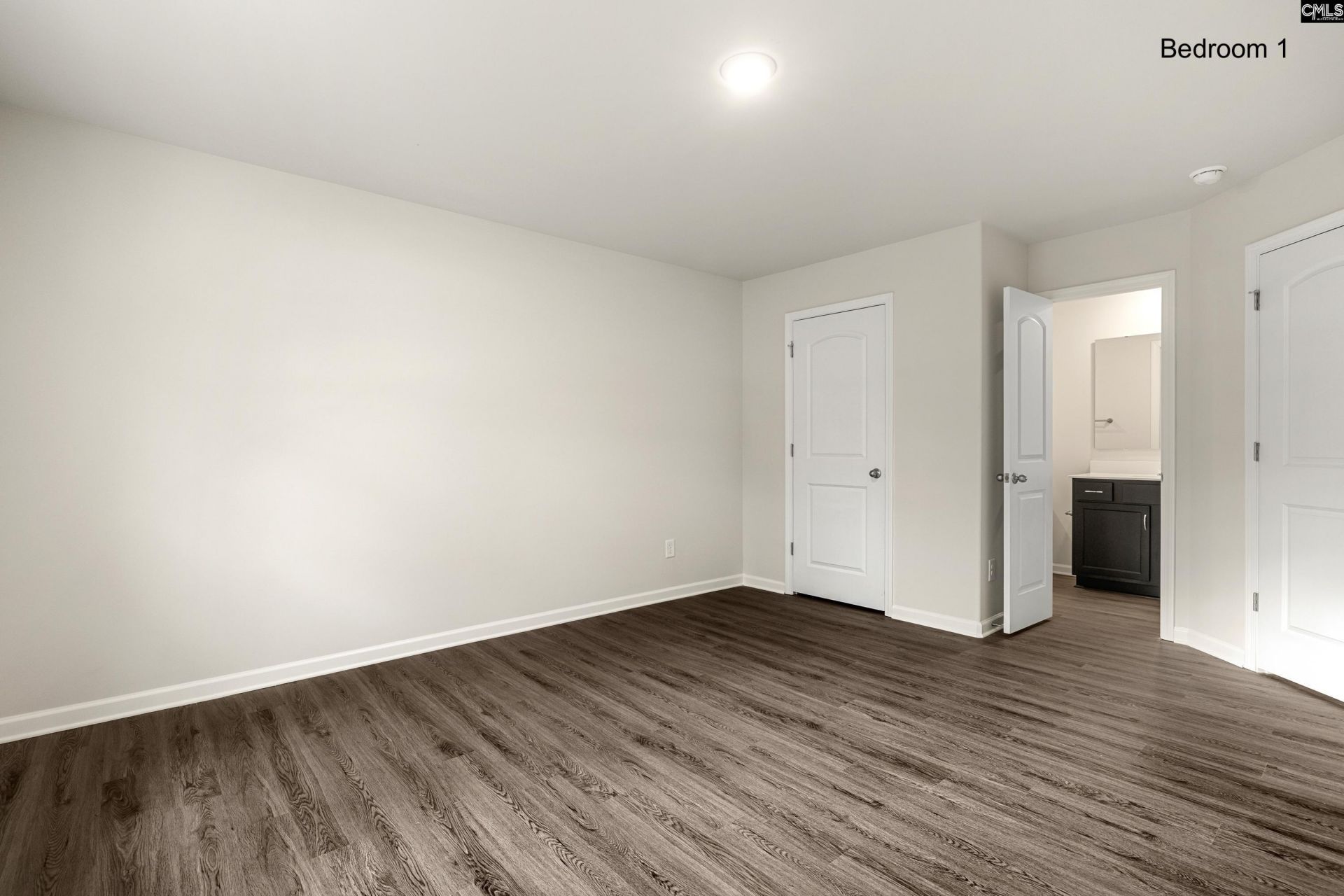 1703 Evans Drive  Photo 5