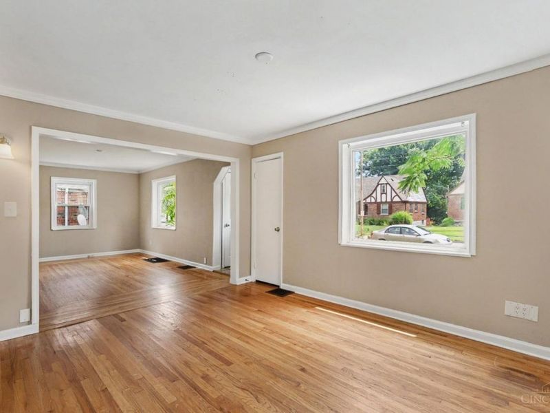 4306 Homelawn Avenue, Cincinnati, OH 45211 Photo 3