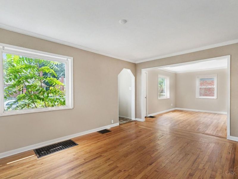 4306 Homelawn Avenue, Cincinnati, OH 45211 Photo 8