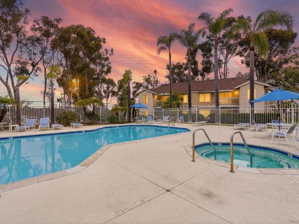 236 Diamond Way, Unit 250, Vista, CA 92083