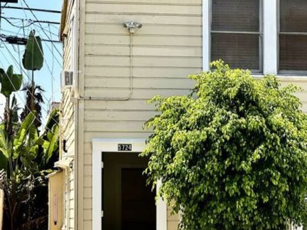 5724 La Mirada Avenue, Los Angeles, CA 90038