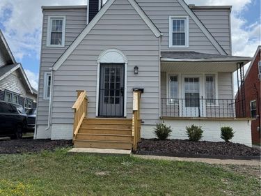 5175 Arch Street Street, Maple Heights, OH 44137
