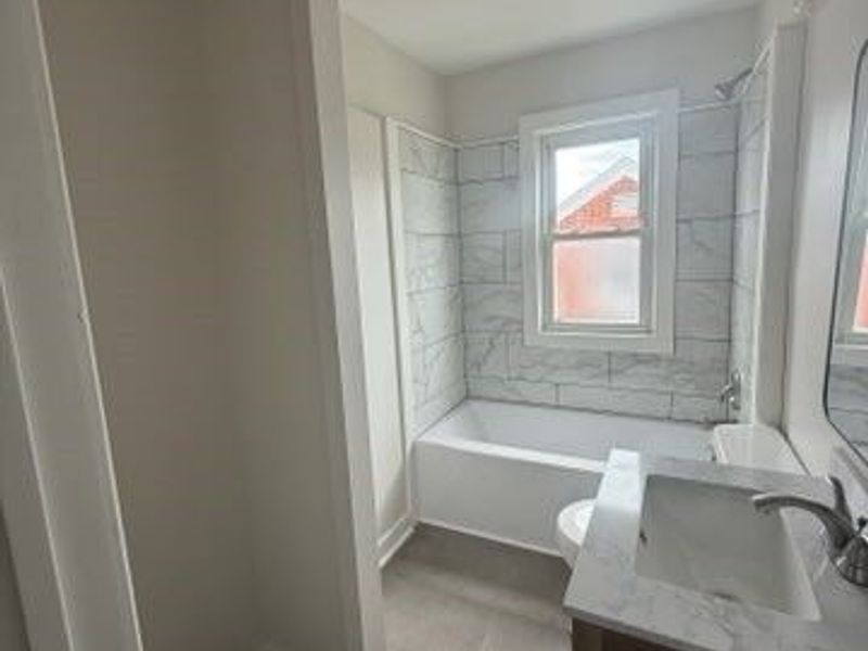 5175 Arch Street Street, Maple Heights, OH 44137 Photo 12