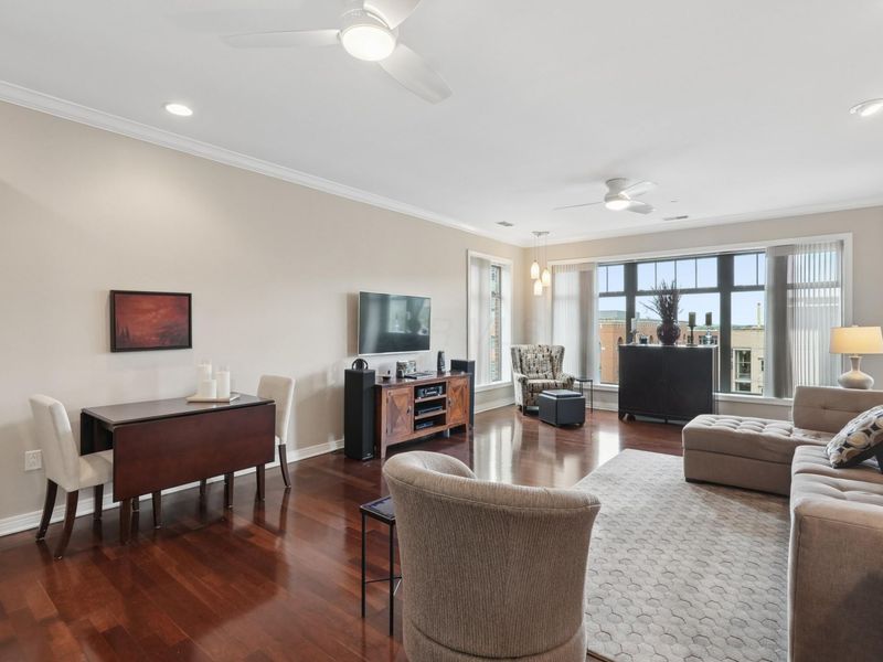 250 Daniel Burnham Square, Unit 702, Columbus, OH 43215 Photo 12