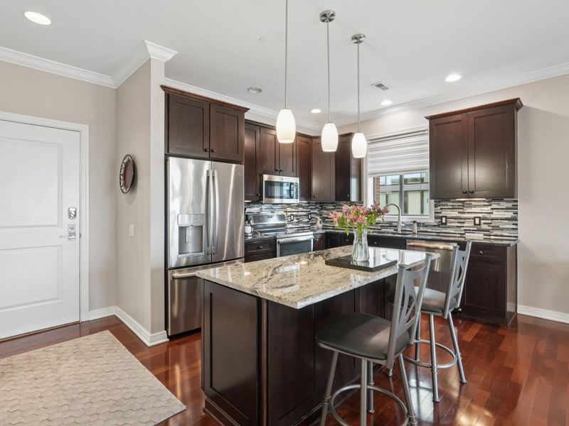 250 Daniel Burnham Square, Unit 702, Columbus, OH 43215 Photo 8