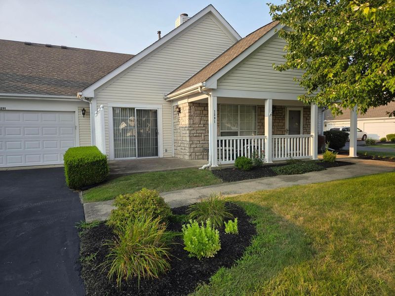 1291 Stratford Court, Circleville, OH 43113 Photo 2