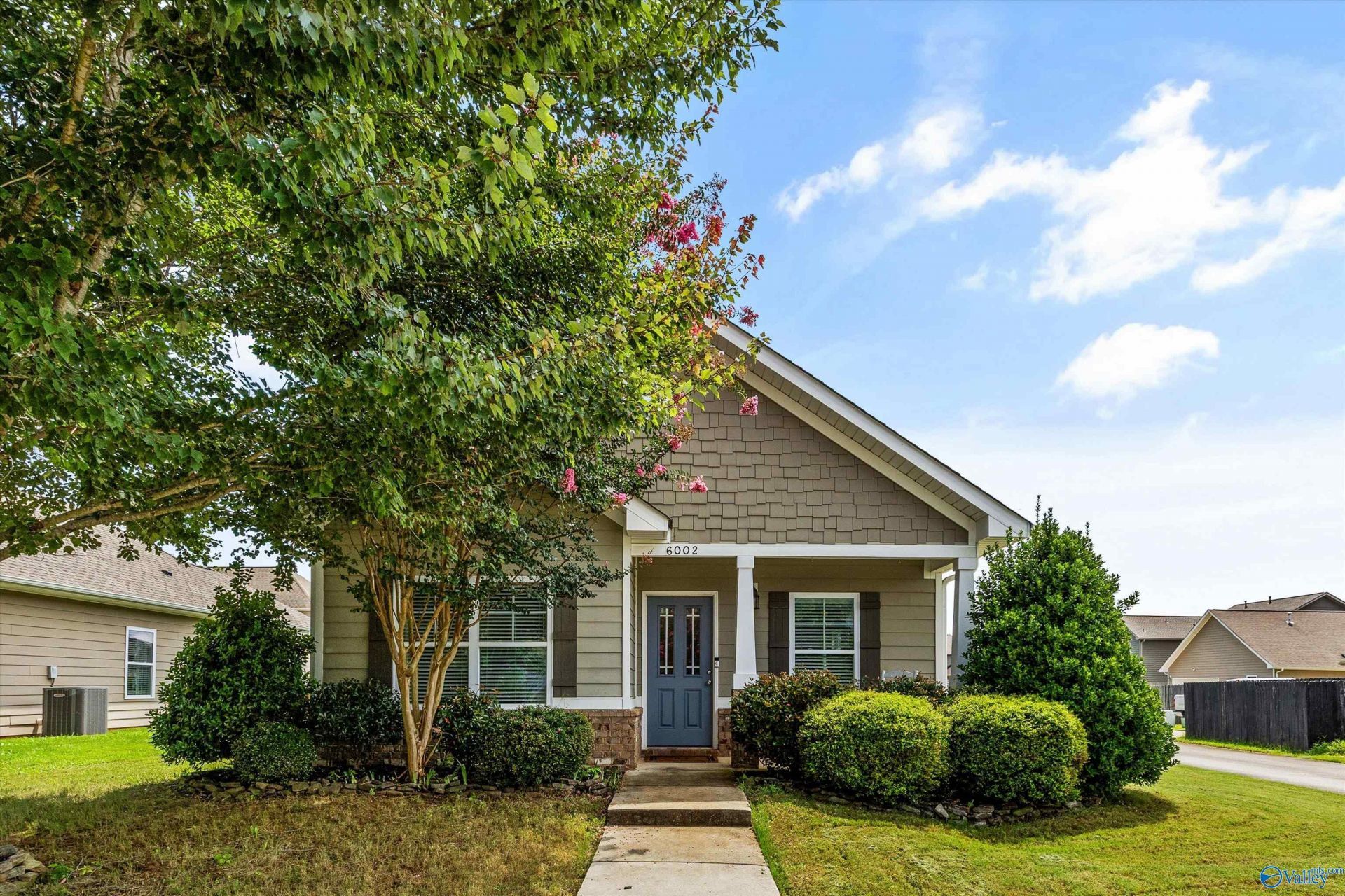 6002 Stonewater Court Nw, Huntsville, AL 35806 Main Photo
