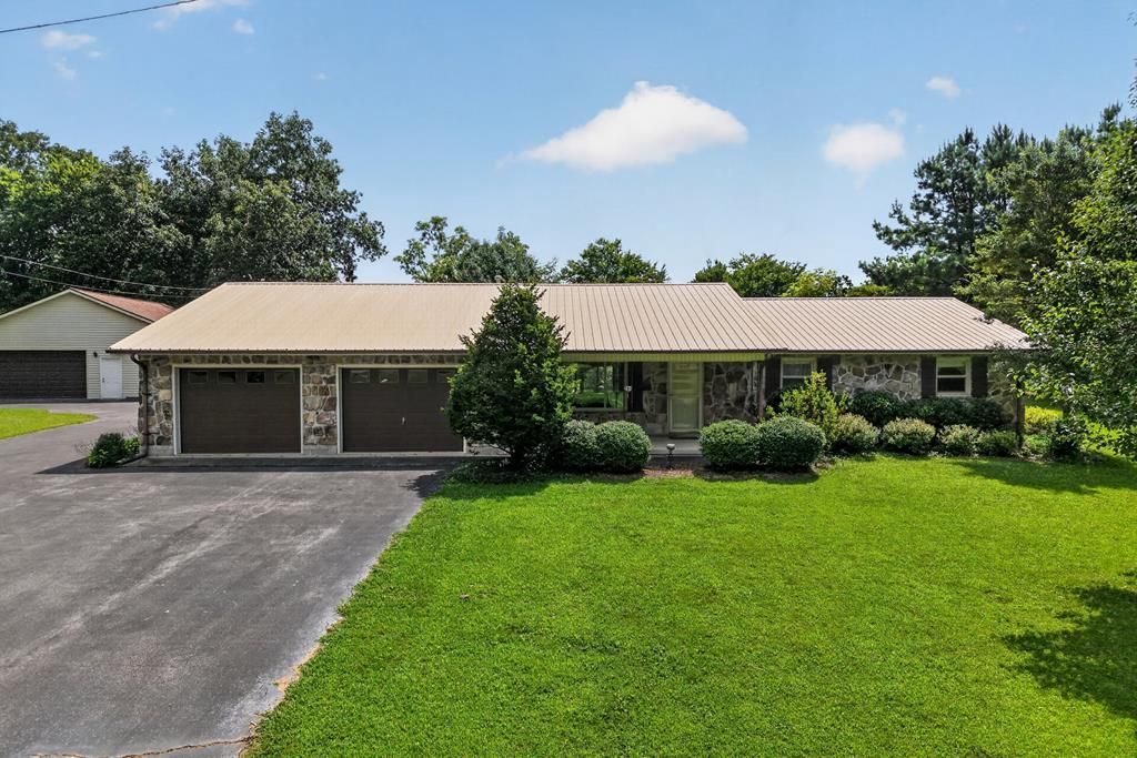 705 Highland Dr., Crossville, TN 38572 Main Photo