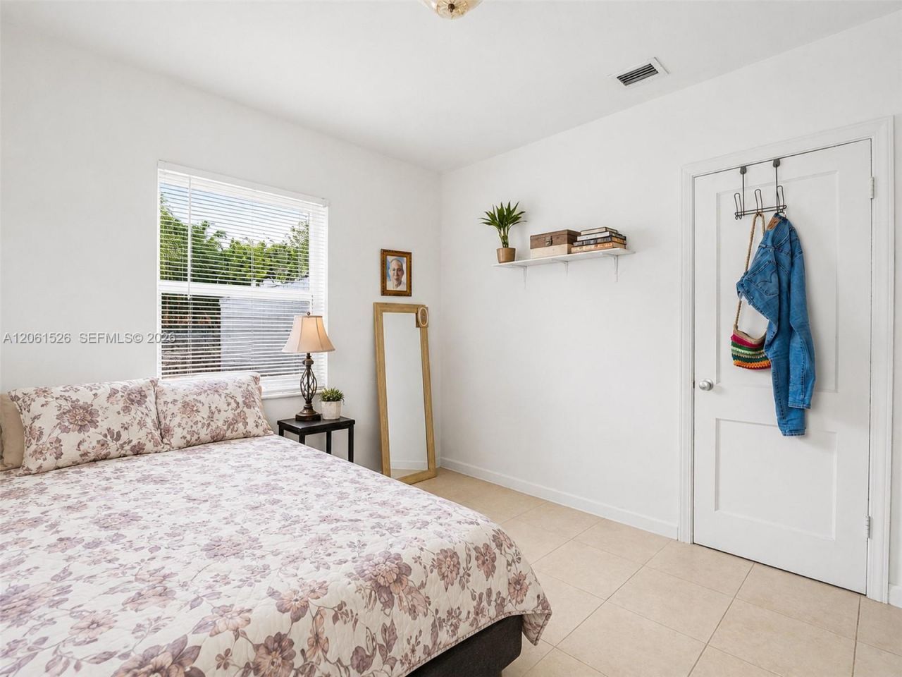 2550 SW 10 St, Miami, FL 33165 Photo