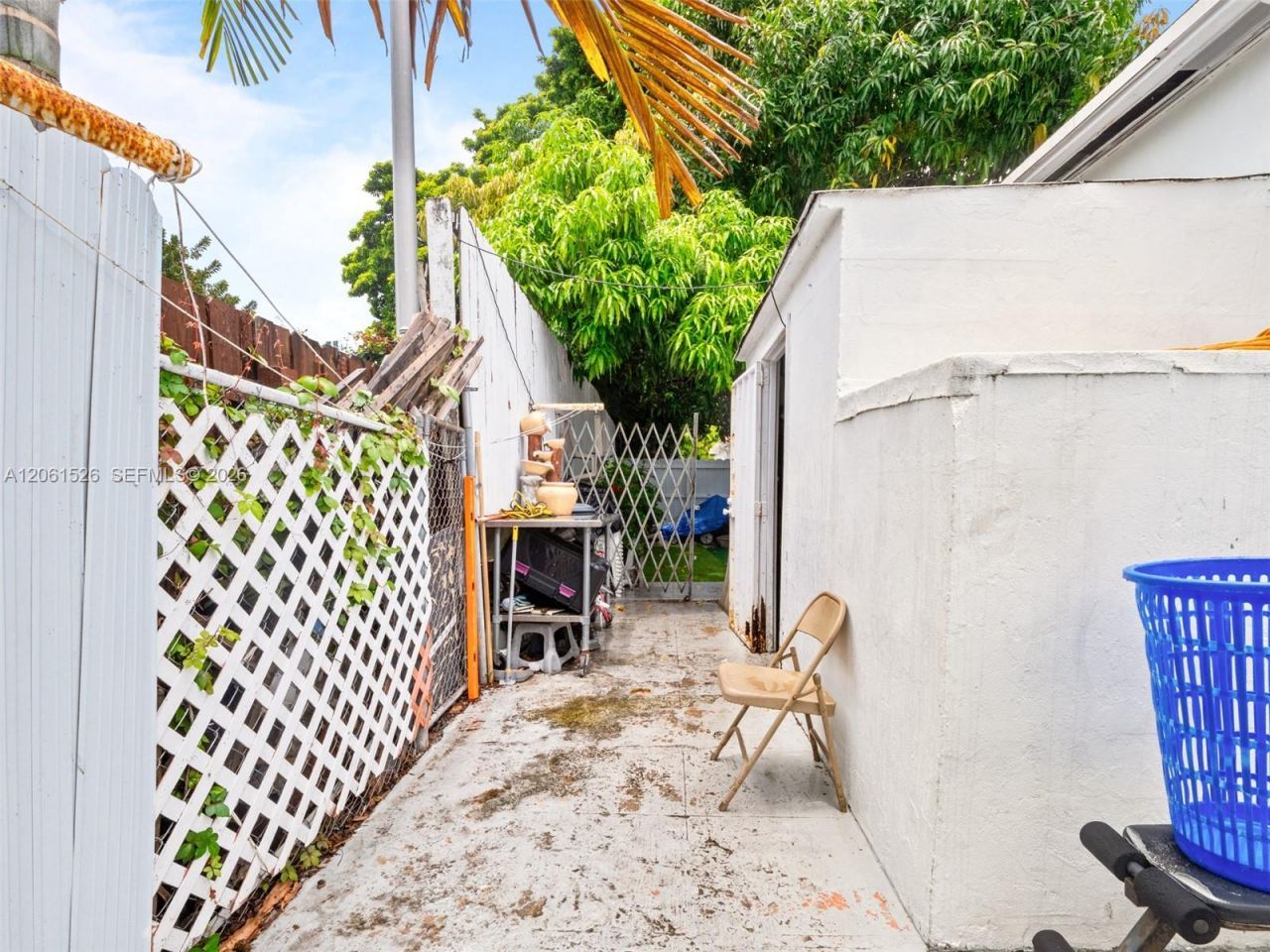 2550 SW 10 St, Miami, FL 33165 Photo