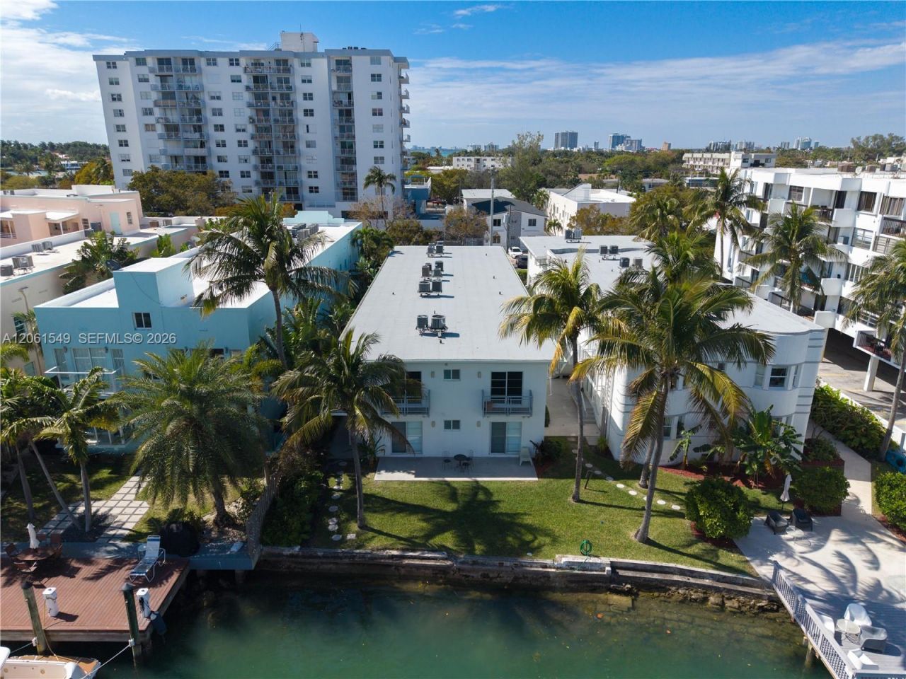 6905 Bay Dr, Unit 16, Miami Beach, FL 33141 Photo