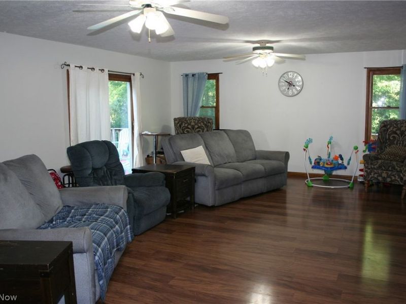 1696 Concord Court , Roaming Shores, OH 44084 Photo 20