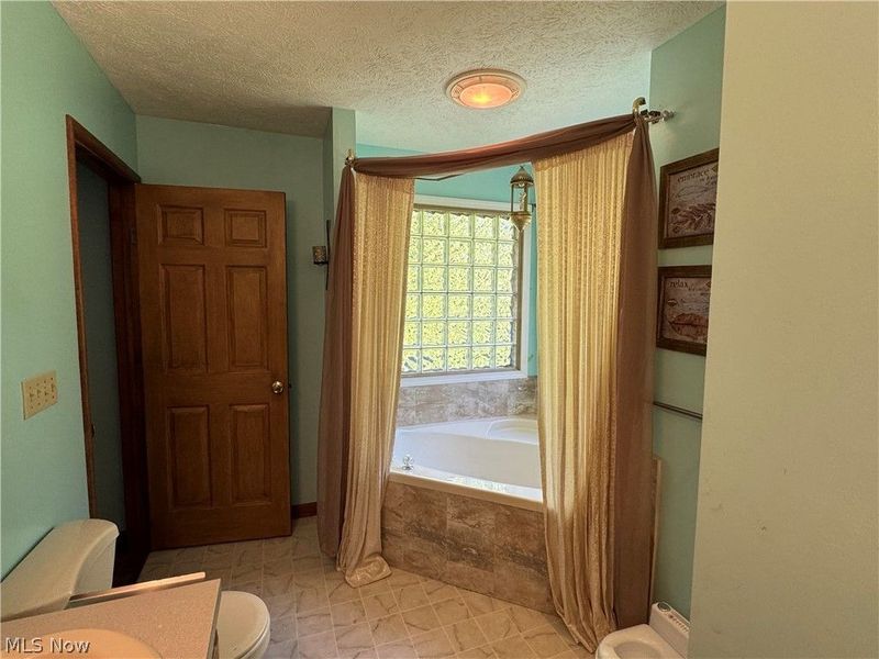 1696 Concord Court , Roaming Shores, OH 44084 Photo 30