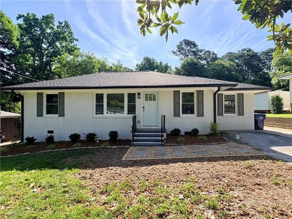 237 S Myrtle Street, Winder, GA 30680