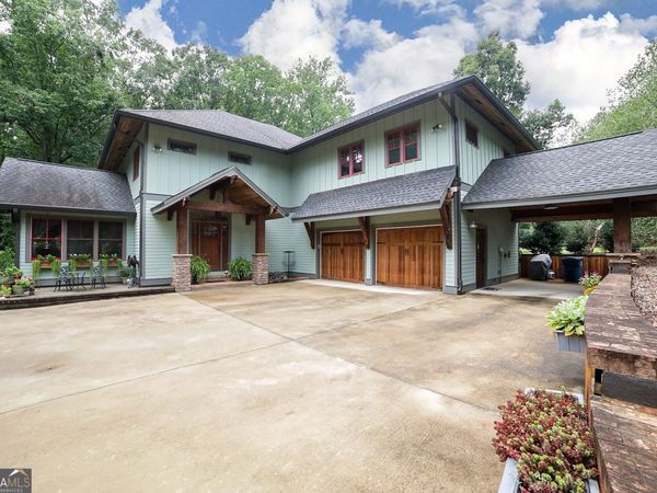 1010 Briar Lakes Court, Watkinsville, GA 30677