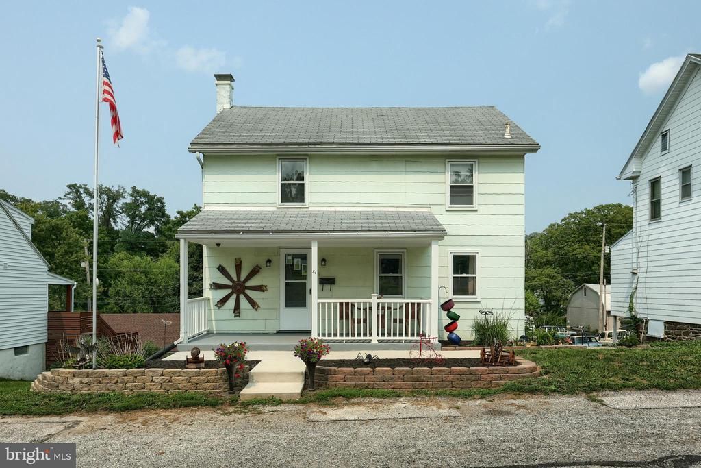 81 W PENNSYLVANIA AVENUE, YOE, PA 17313