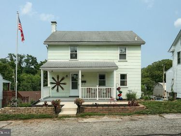 81 W PENNSYLVANIA AVENUE, YOE, PA 17313