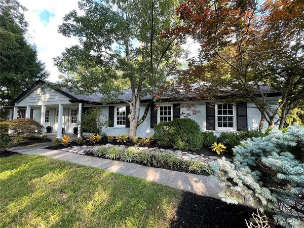 542 White Rose Lane, Olivette, MO 63132