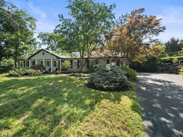 542 White Rose Lane, Olivette, MO 63132