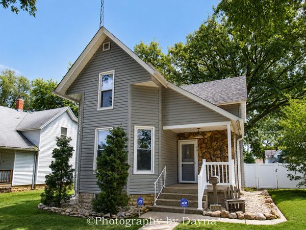880 S 5th Avenue , Kankakee, IL 60901