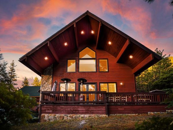 1420 Woodland Drive, Pine Mountain Club, CA 93222