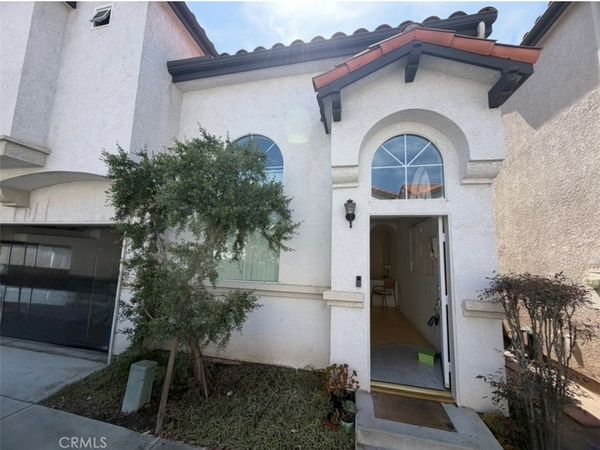 23812 Los Codona, Torrance, CA 90505