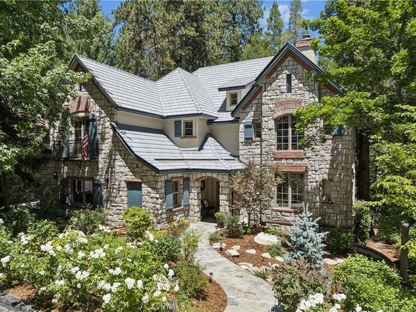 27489 Meadow Bay, Lake Arrowhead, CA 92352