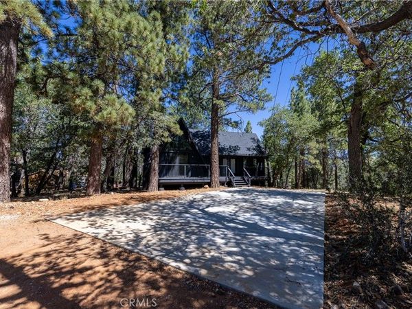 1592 Trinity Court, Big Bear City, CA 92314