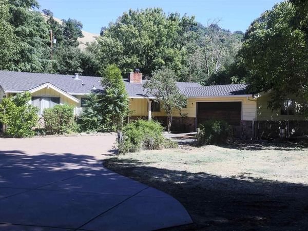 5039 Alhambra Valley Rd, Martinez, CA 94553