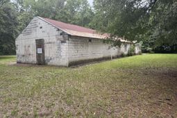 2597 Cainhoy Road photo 4