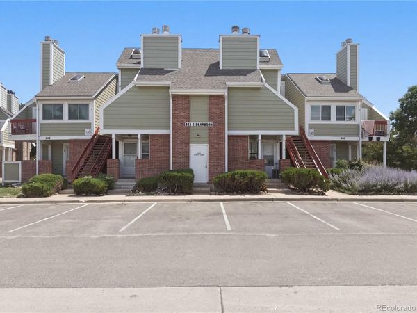 942 S Dearborn Way , Unit 10, Aurora, CO 80012