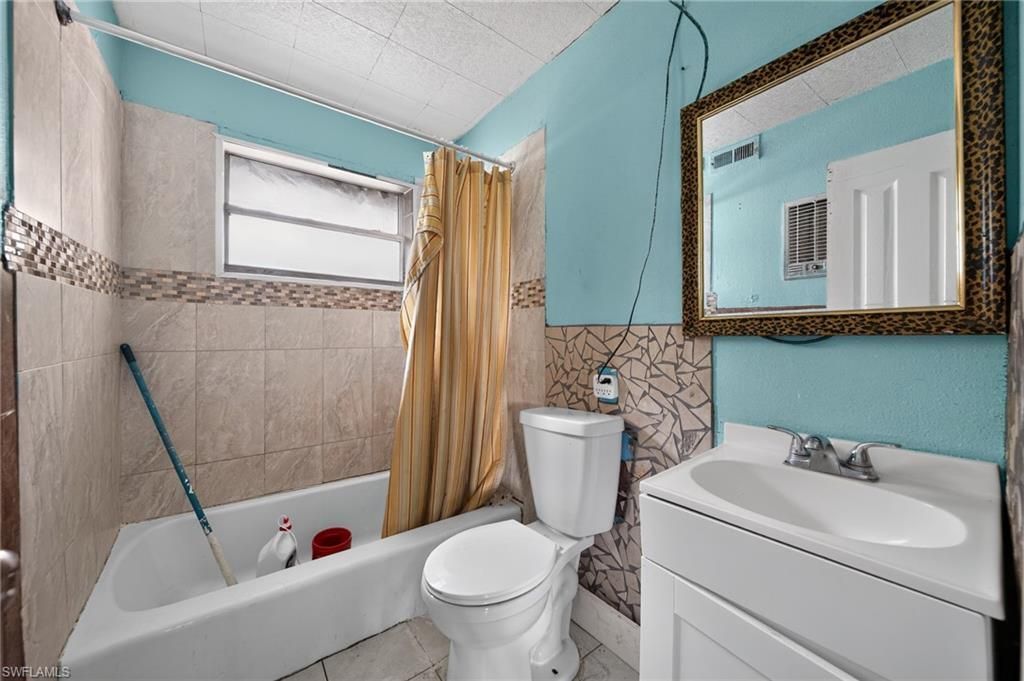 1846 Maple Dr, Fort Myers, FL 33907 Photo